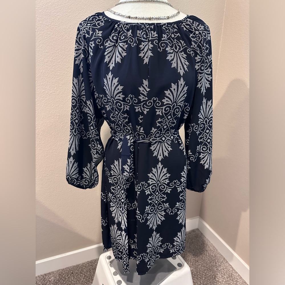 Forever 21 belted dress, blue in color - size large